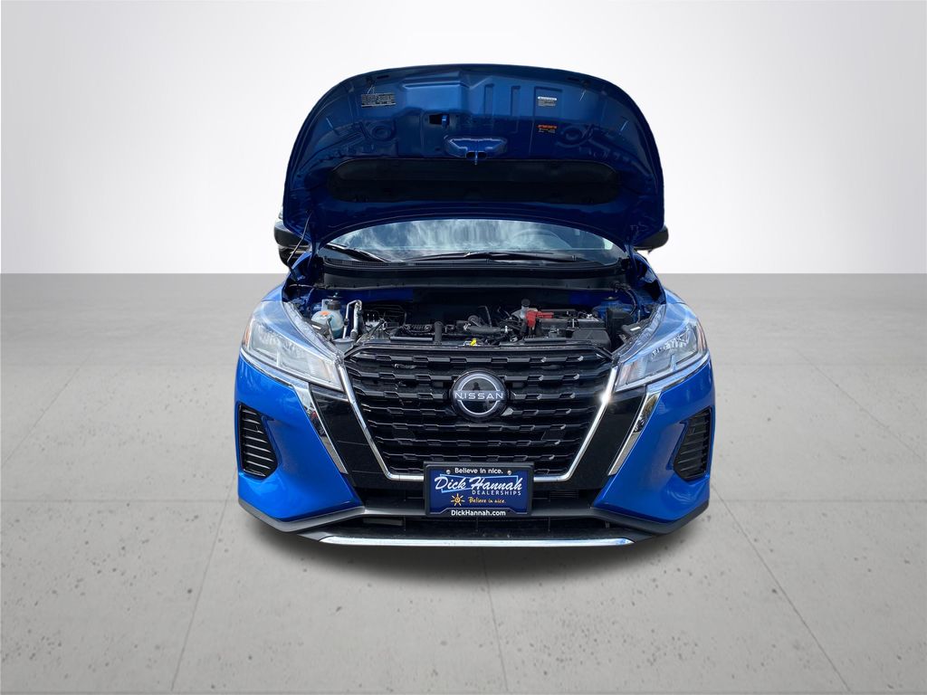 2024 Nissan Kicks S