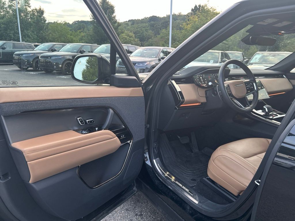 Certified Used 2025 Black Land Rover SE image 13