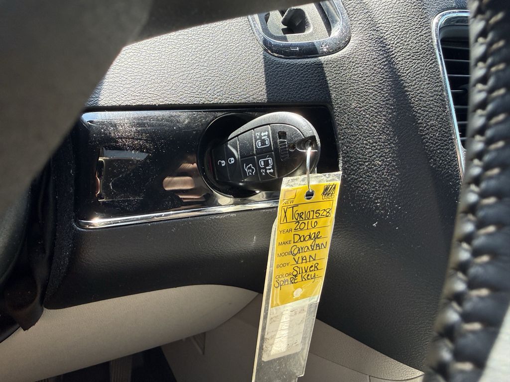2016 Dodge Grand Caravan SXT Silver at Emmons Autoplex