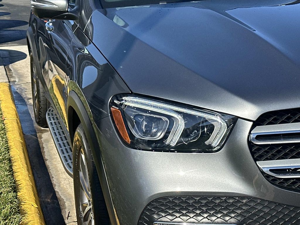 Thumbnail: 2022 Mercedes-Benz GLE - 4