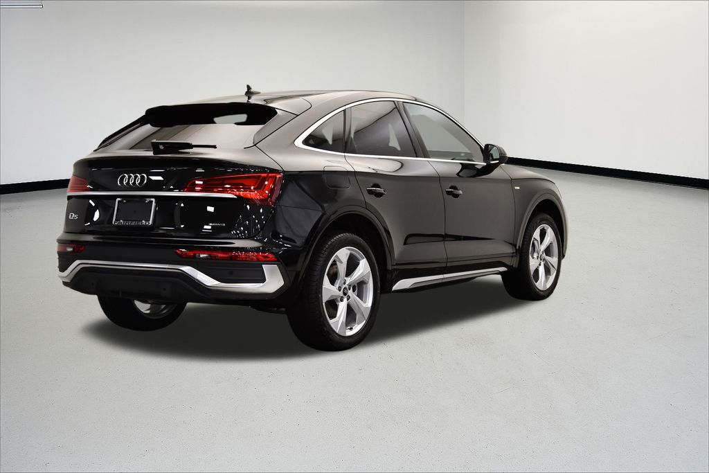 Thumbnail: 2025 Audi Q5 - 5