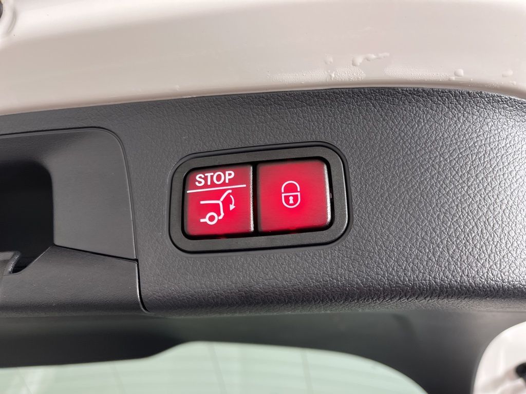 Thumbnail: 2024 Mercedes-Benz GLA - 10