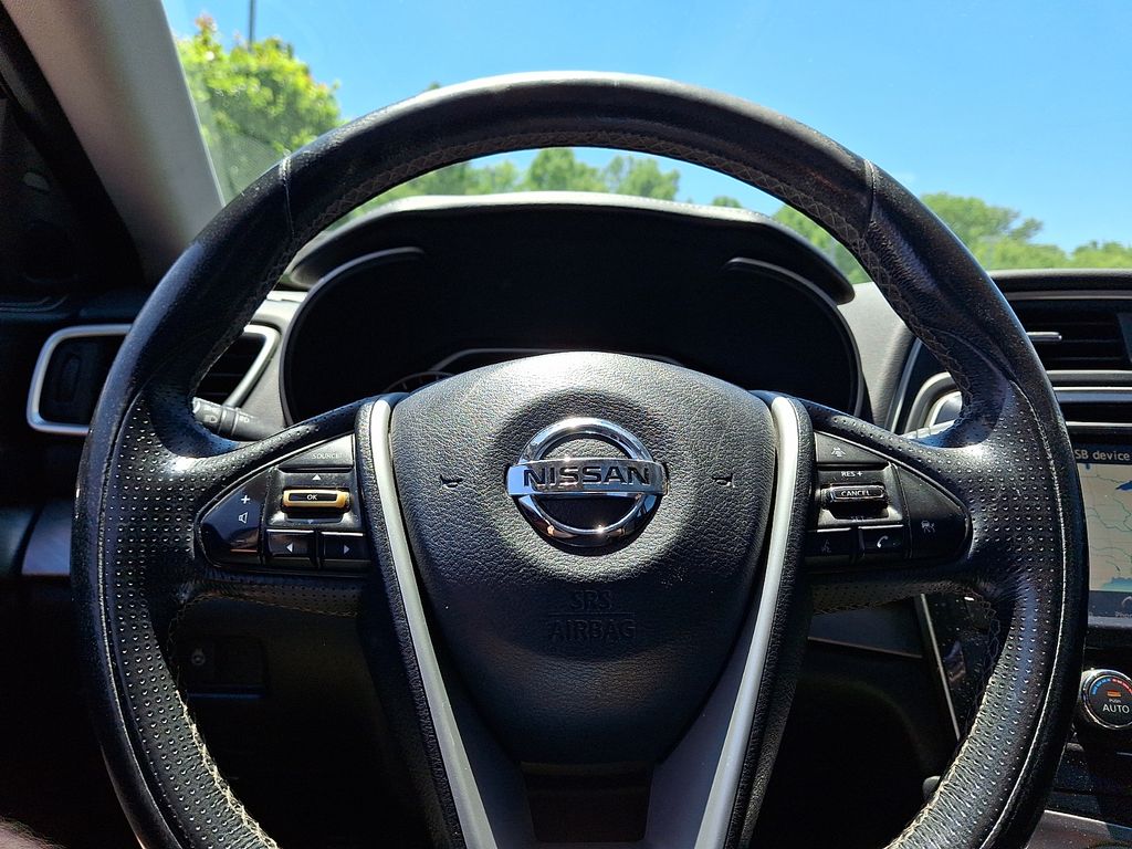 Thumbnail: 2016 Nissan Maxima - 19