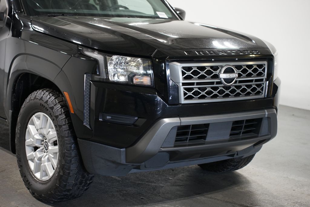 Thumbnail: 2022 Nissan Frontier - 4