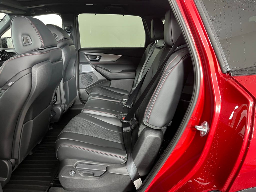 Thumbnail: 2026 Acura MDX - 8