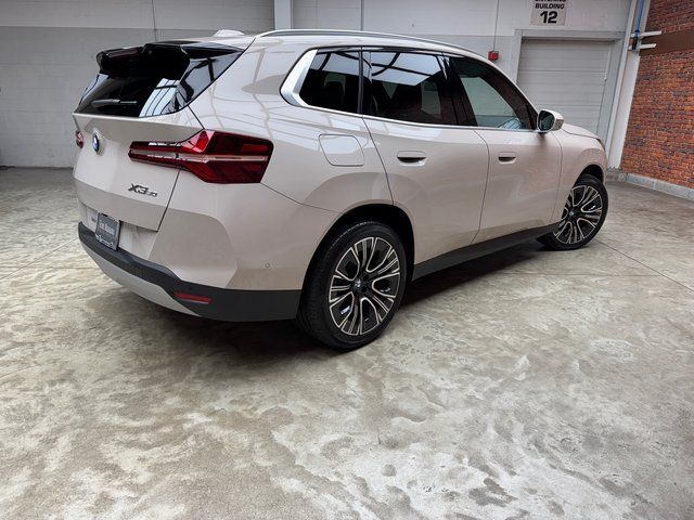 Used 2026 Beige BMW 30 xDrive image 5