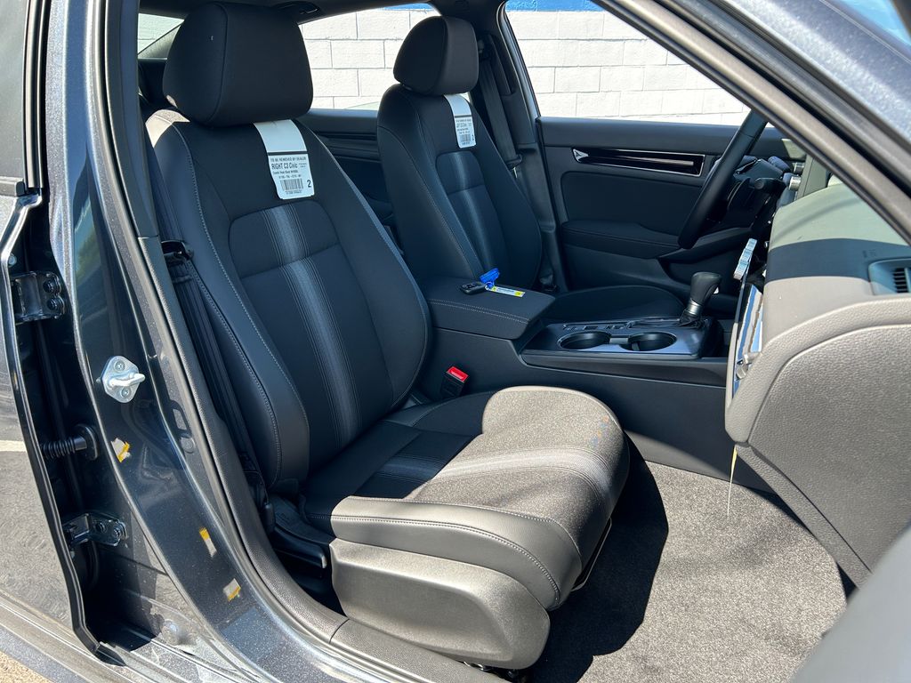 Thumbnail: 2026 Honda Civic - 25