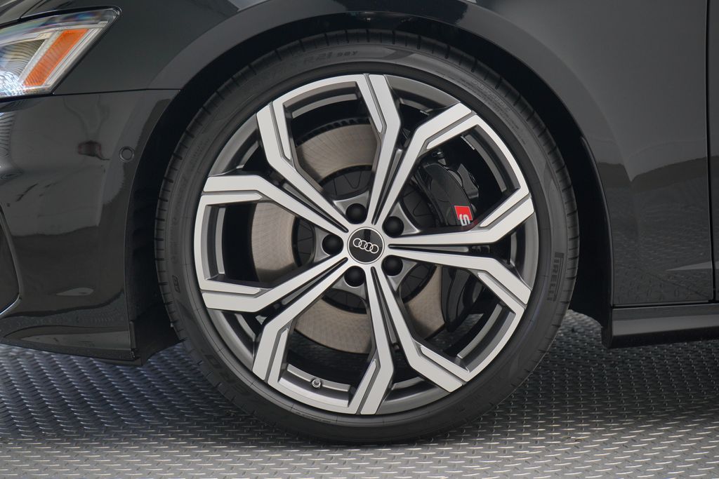 2025 Audi S6  2
