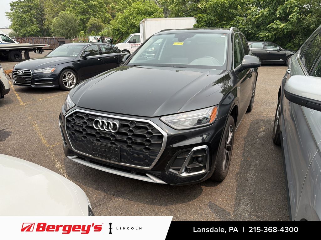 Black Metallic 2023 Audi Q5 SUV / Crossover All-Wheel Drive 7-Speed Automatic