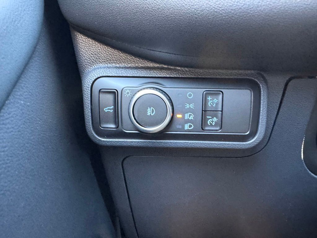 FordExplorer37