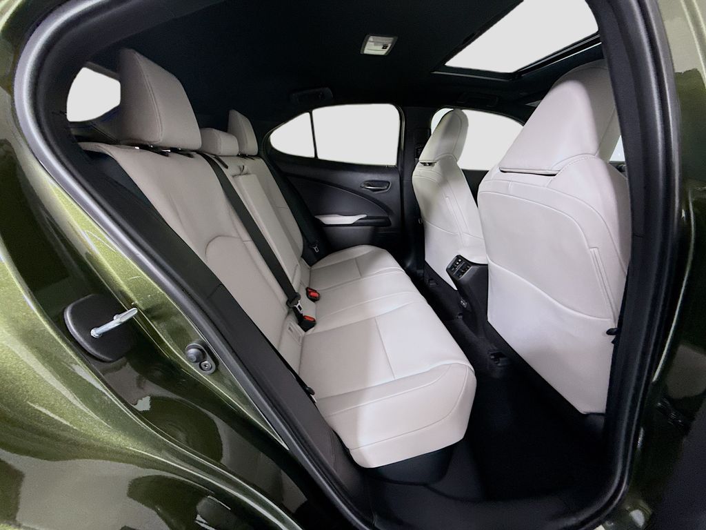 Thumbnail: 2026 Lexus UX - 23