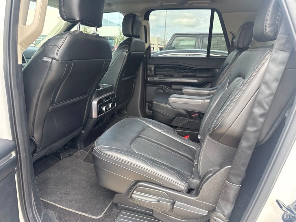 2020 Ford Expedition Max Platinum White at Community Honda