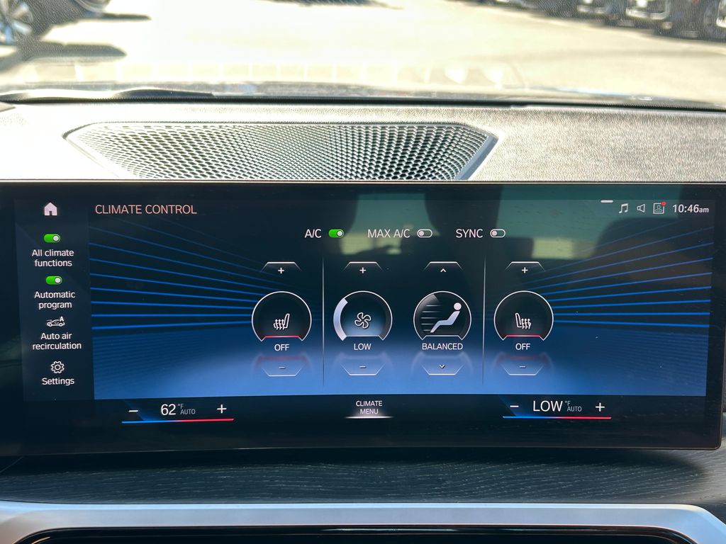 Thumbnail: 2023 BMW 3 Series - 24