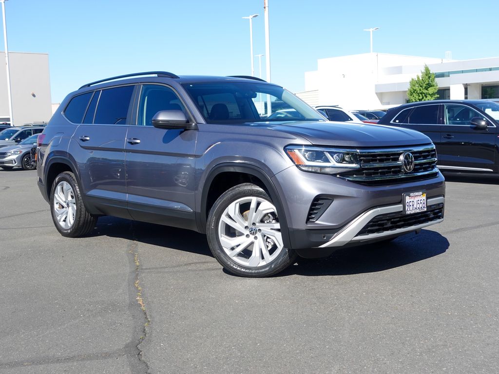 Used 2023 Gray Volkswagen 3.6L V6 SE w/Technology image 5