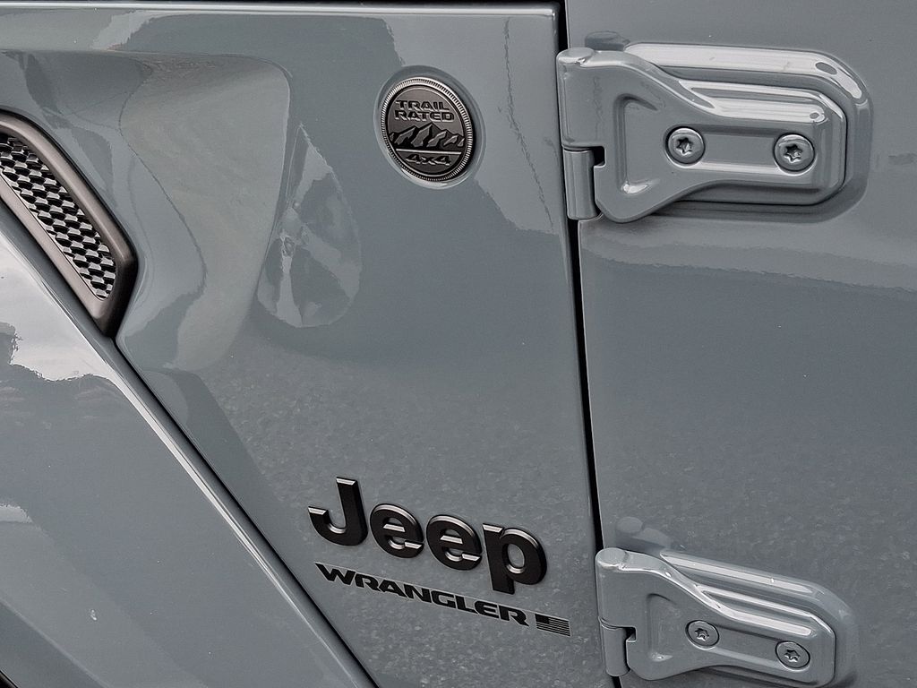New 2026 Jeep Wrangler SUV