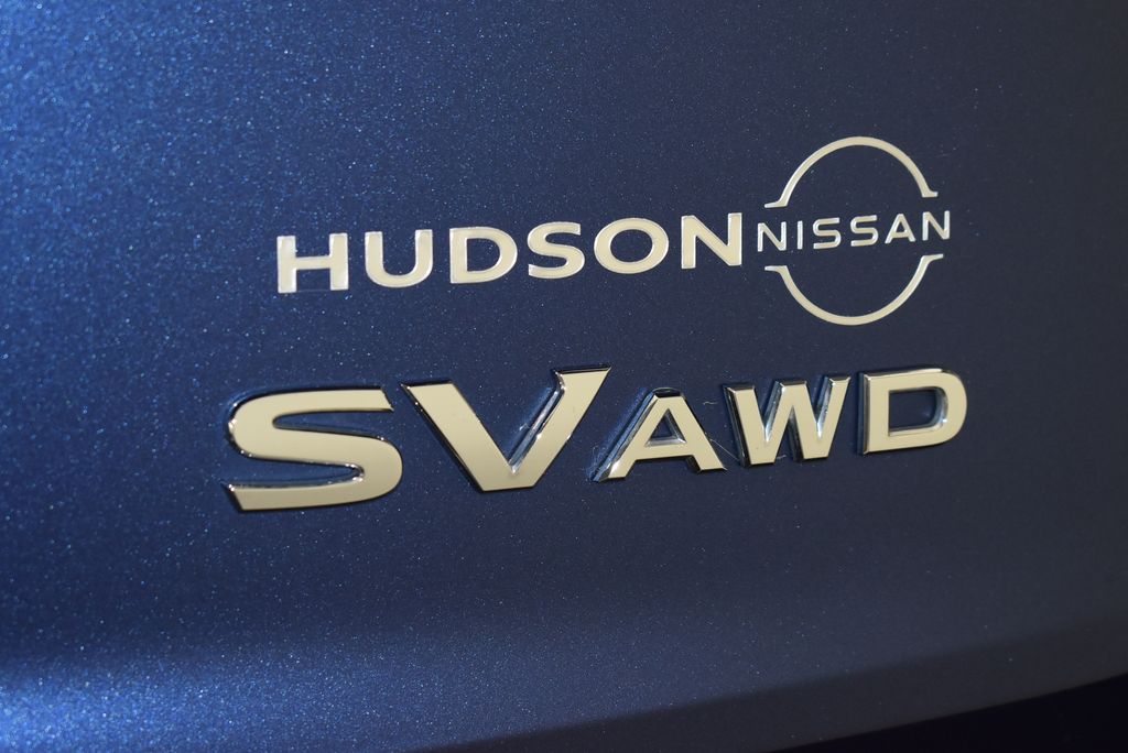Thumbnail: 2022 Nissan Rogue - 9