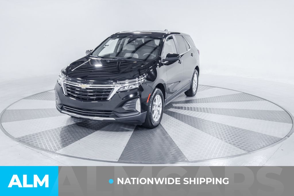 2023 Chevrolet Equinox LT photo 2