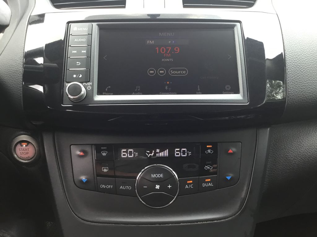 Thumbnail: 2019 Nissan Sentra - 19