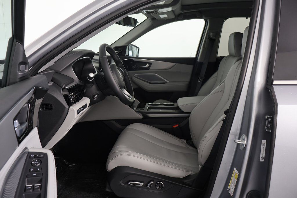 Thumbnail: 2026 Acura MDX - 5