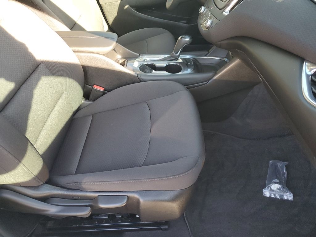 Used Car 2018 Chevrolet Malibu  Lt For Sale Under $15,000 In Austin, Texas