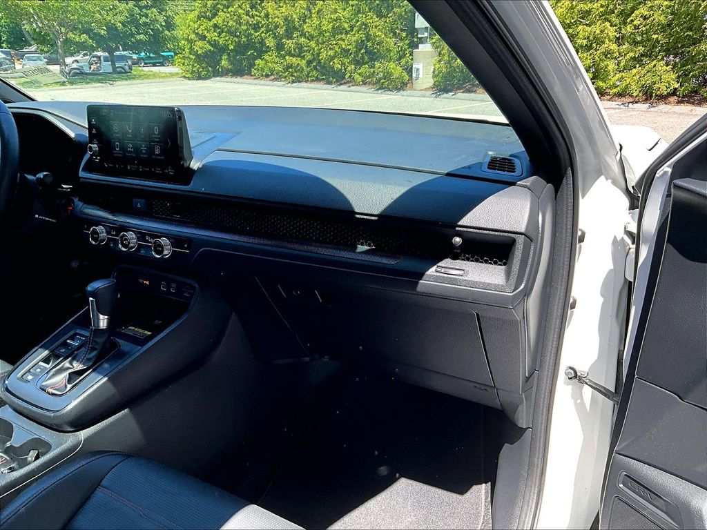 2025 Honda CR-V Hybrid — photo 13