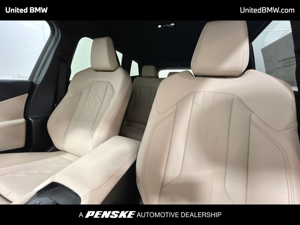 Thumbnail: 2026 BMW X3 - 13