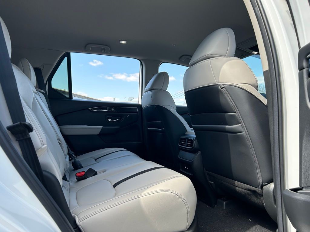 2026 Honda Passport  26