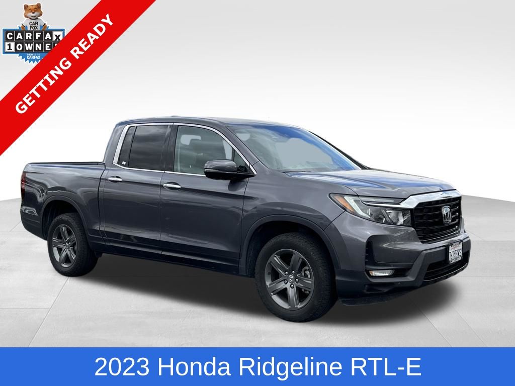 Gray (Modern Steel Metallic) 2023 Honda Ridgeline RTL-E AWD Pickup Truck All-Wheel Drive 9-Speed Automatic