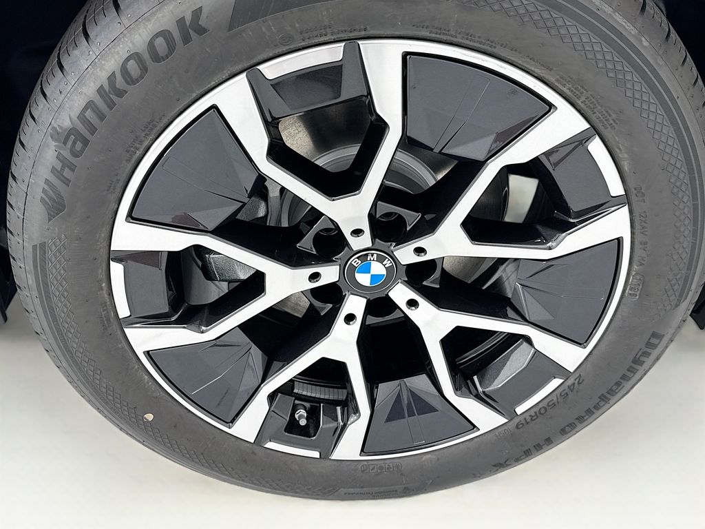 Thumbnail: 2026 BMW X3 - 30