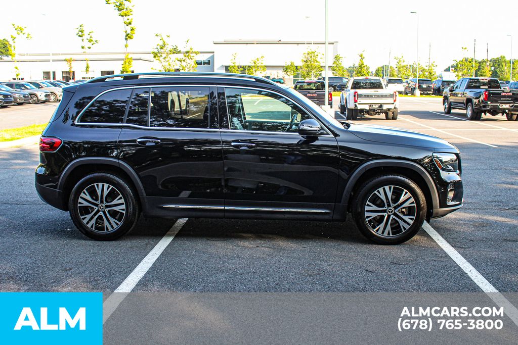 Used 2024 Black Mercedes-Benz GLB 250 image 8