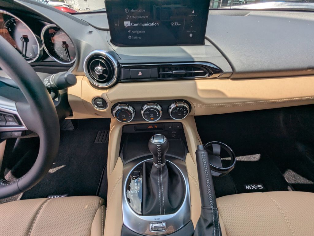 2025 Mazda MX-5 Miata Grand Touring