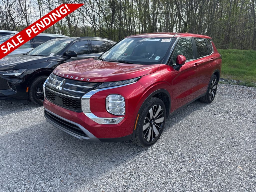 Red 2025 Mitsubishi Outlander SE FWD SUV / Crossover Front-Wheel Drive Continuously Variable Transmission