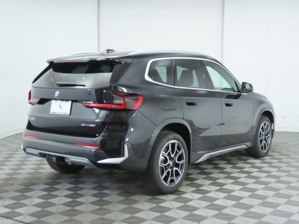 2025 BMW X1 xDrive28i 5