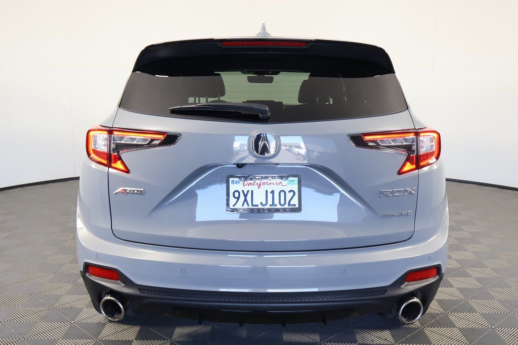 Thumbnail: 2025 Acura RDX - 5