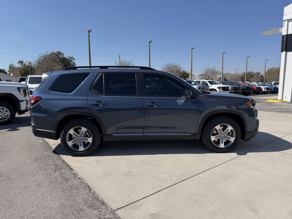 new 2026 Honda Pilot car, priced at $44,107