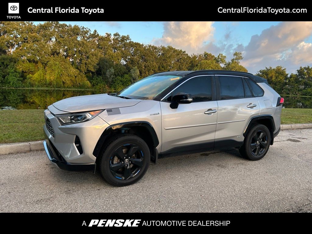 Thumbnail: 2021 Toyota RAV4 - 1