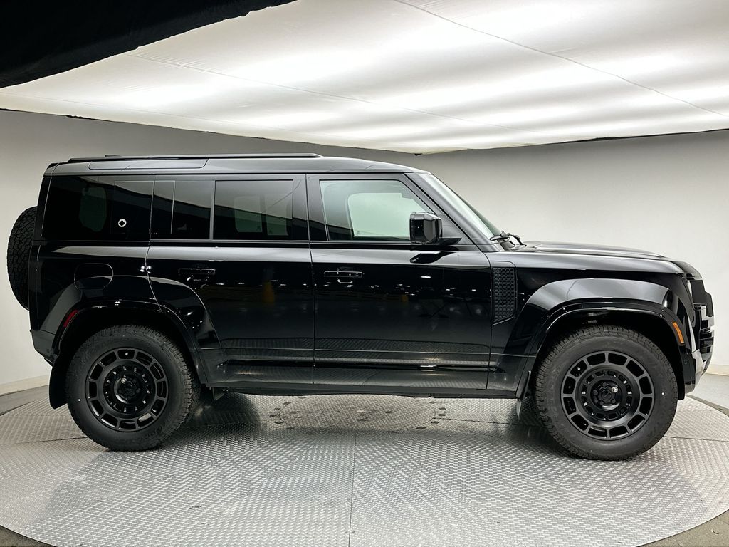 Thumbnail: 2026 Land Rover Defender - 12