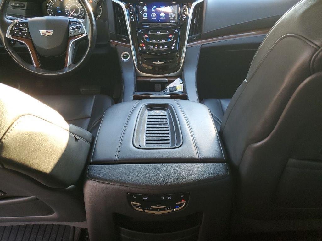 Used Car 2020 Cadillac Escalade  Luxury For Sale Under $30,000 In Austin, Texas