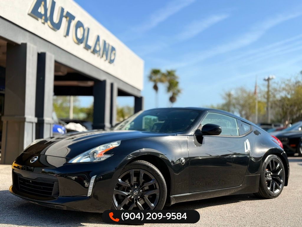 Gray (Magnetic Black) 2017 Nissan 370Z Base Coupe Rear-Wheel Drive 7-Speed Automatic