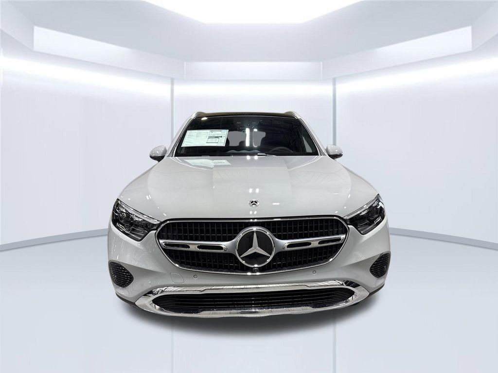 Thumbnail: 2027 Mercedes-Benz GLC - 8