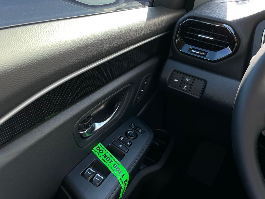 Thumbnail: 2025 Honda Pilot - 26