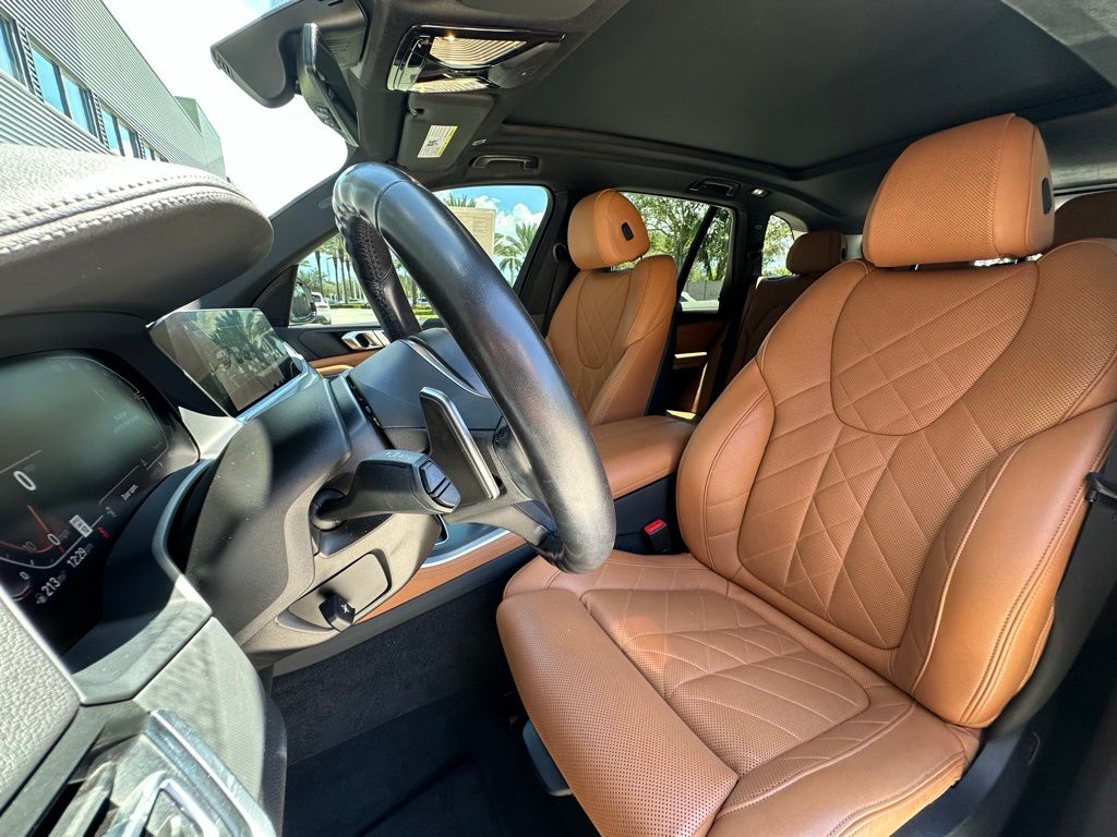 Thumbnail: 2023 BMW X5 - 5