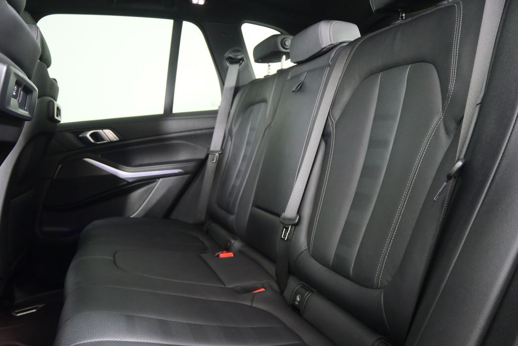 2022 BMW X5 xDrive40i 16