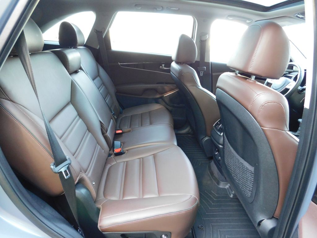 2020 Kia Sorento SX 5