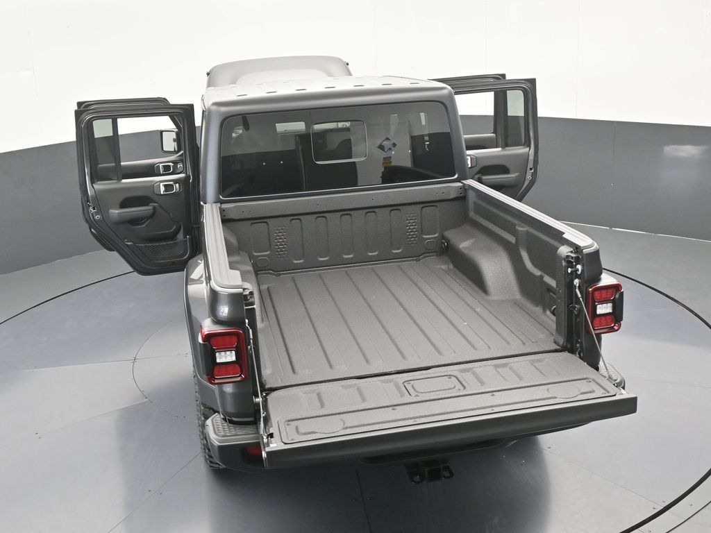 New 2026 Granite Crystal Metallic Clearcoat Jeep Willys image 60