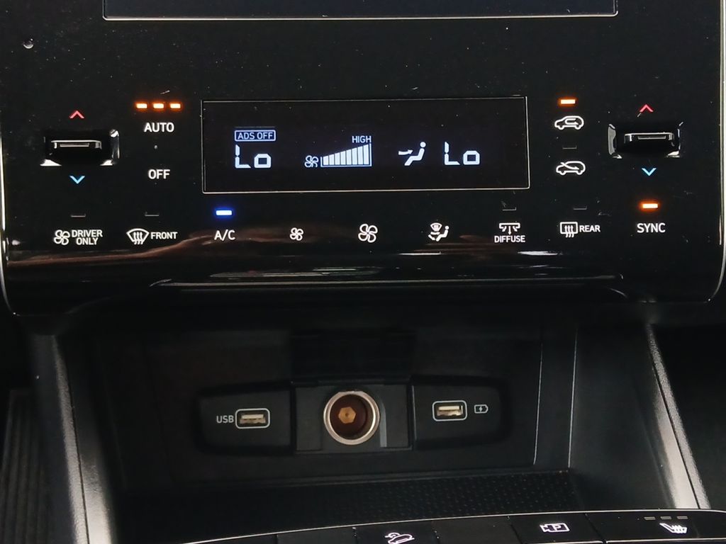 Used Car 2022 Hyundai Tucson Hybrid  Blue For Sale Under $20,000 In Austin, Texas