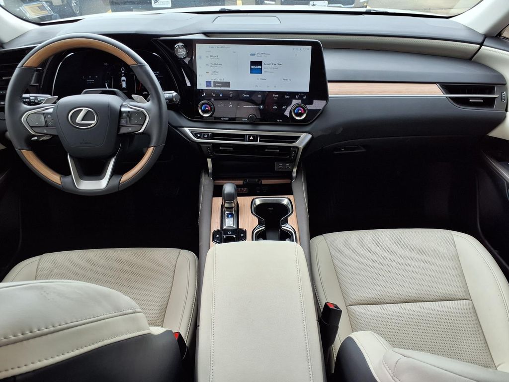 2025 Lexus RX 350 Premium Plus White at Westside Lexus