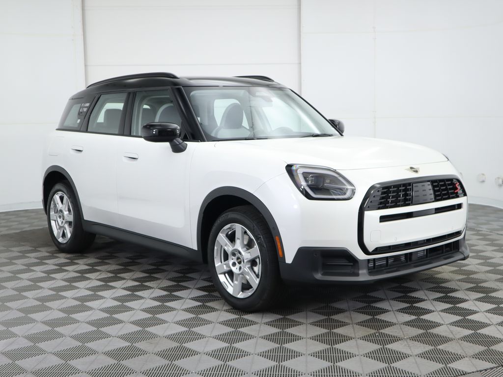 2025 MINI Cooper Countryman Base 4