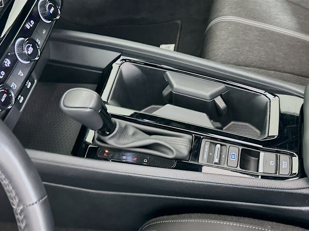 Thumbnail: 2024 Honda Accord - 16