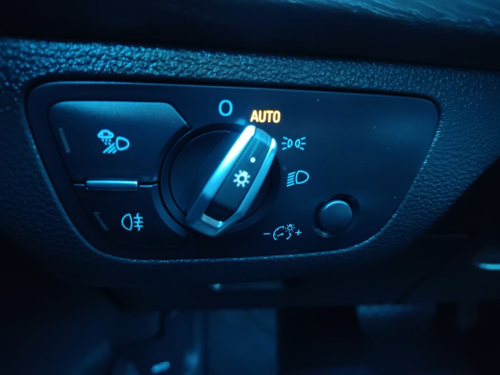 Used Car 2019 Audi Q5  2.0t Premium Plus For Sale Under $25,000 In Austin, Texas